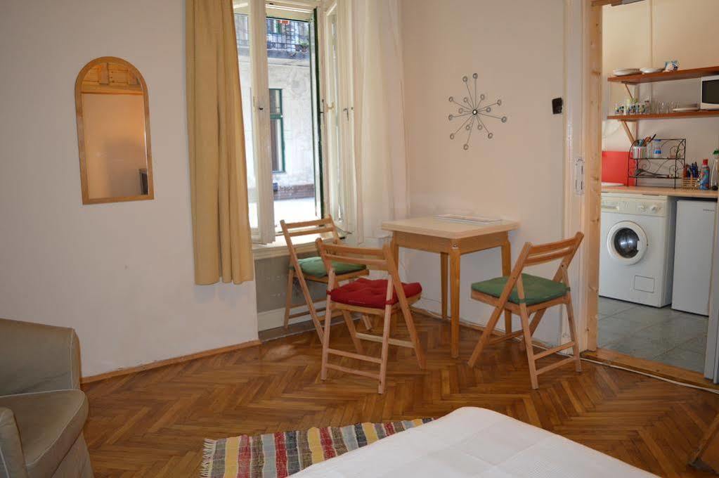 Zichy 34 Apartment บูดาเปสต์ ภายนอก รูปภาพ